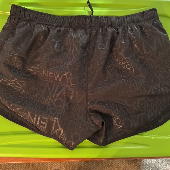 Calvin Klein shorts - Picture 4 of 4